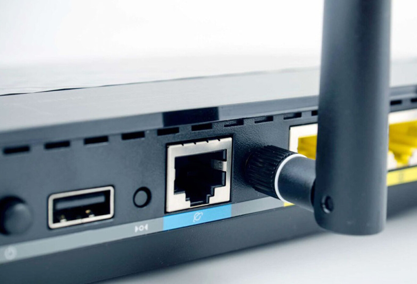 Cómo Acceder A Un USB Conectado Al Router